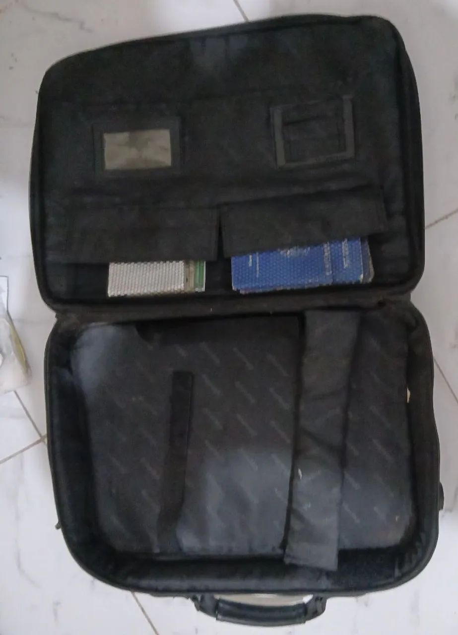 Bolsa em Couro Para executivos e Porta Notebook  - Foto 3