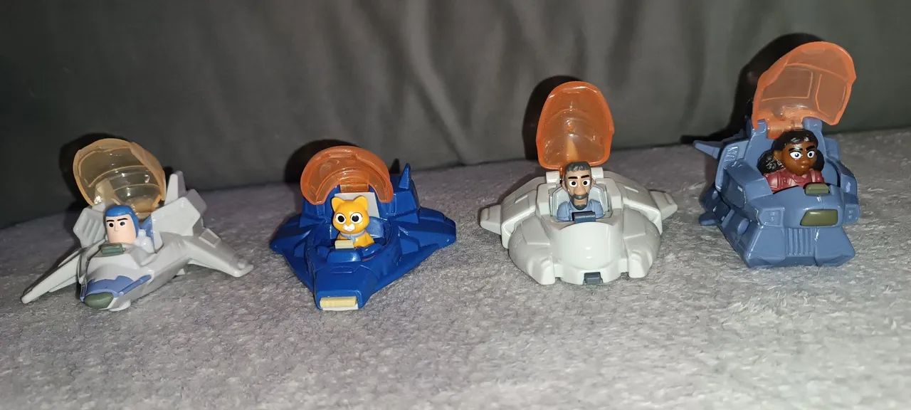 Conjunto Lightyear McDonald's 