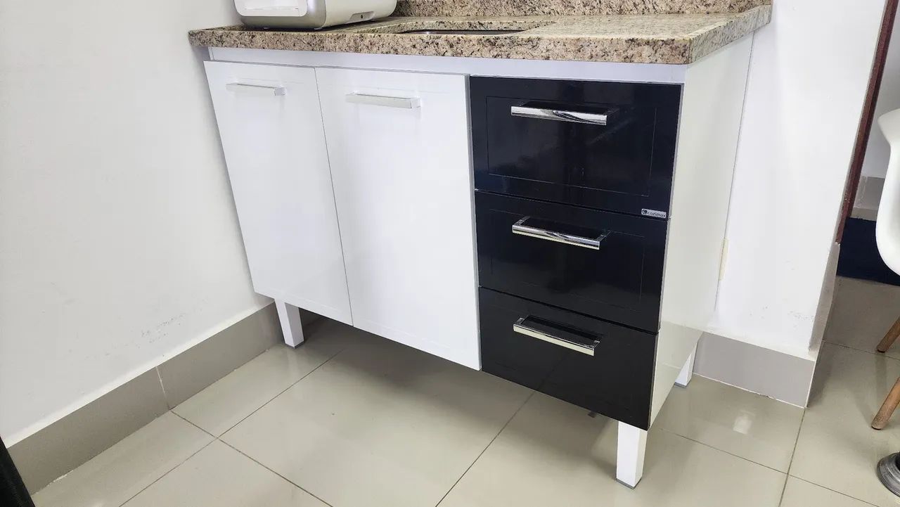 Gabinete de aço com pia em granito 1,20m  - Foto 3