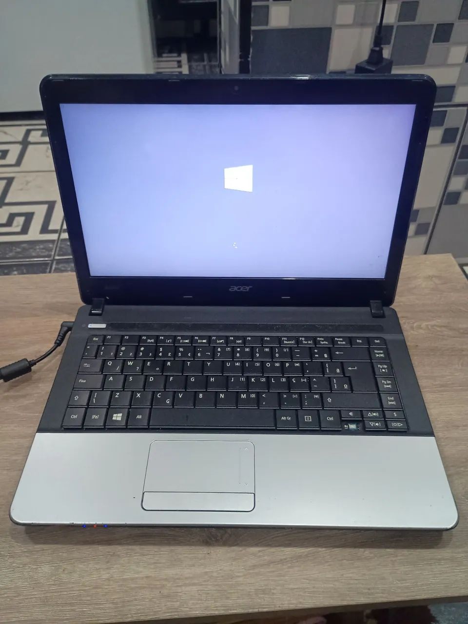 Notebook Acer para retirar peças 