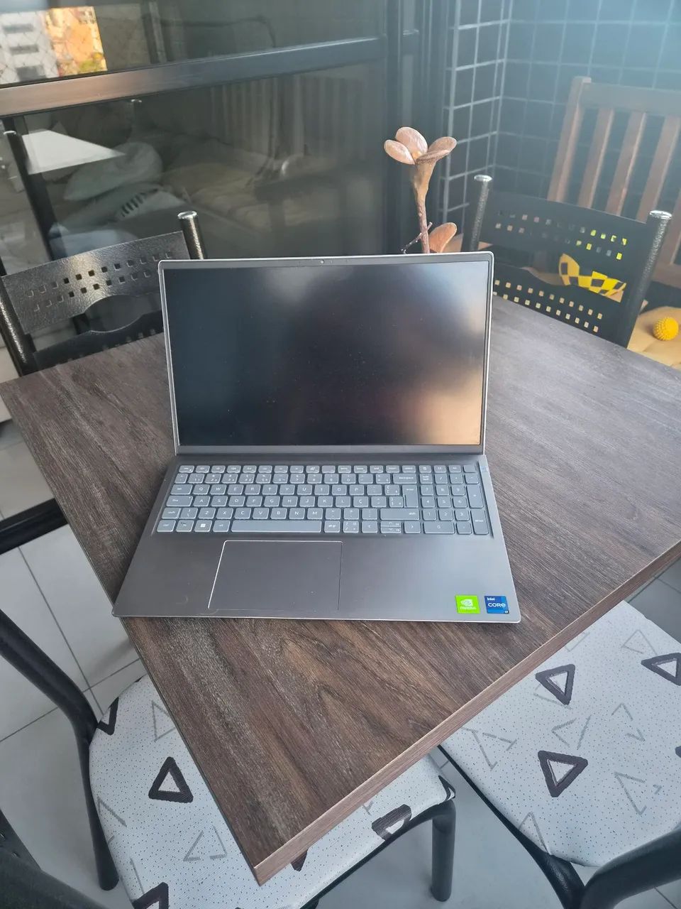 Notebook Dell com Intel Core i7, 16 GB de RAM e NVIDIA GeForce MX450 - Foto 2