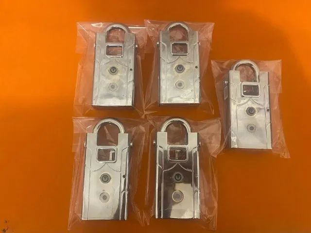 lote com 4 Cadeado Bluetooth Blindado - Controle Acesso Sem Chave Sera4
