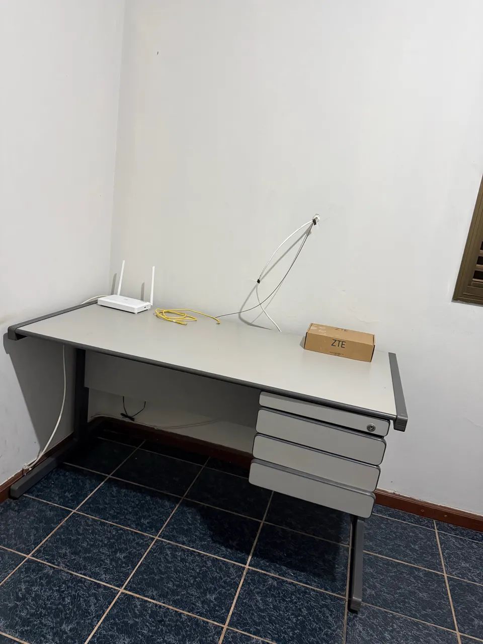 Mesa para escritório escrivaninha - Foto 4
