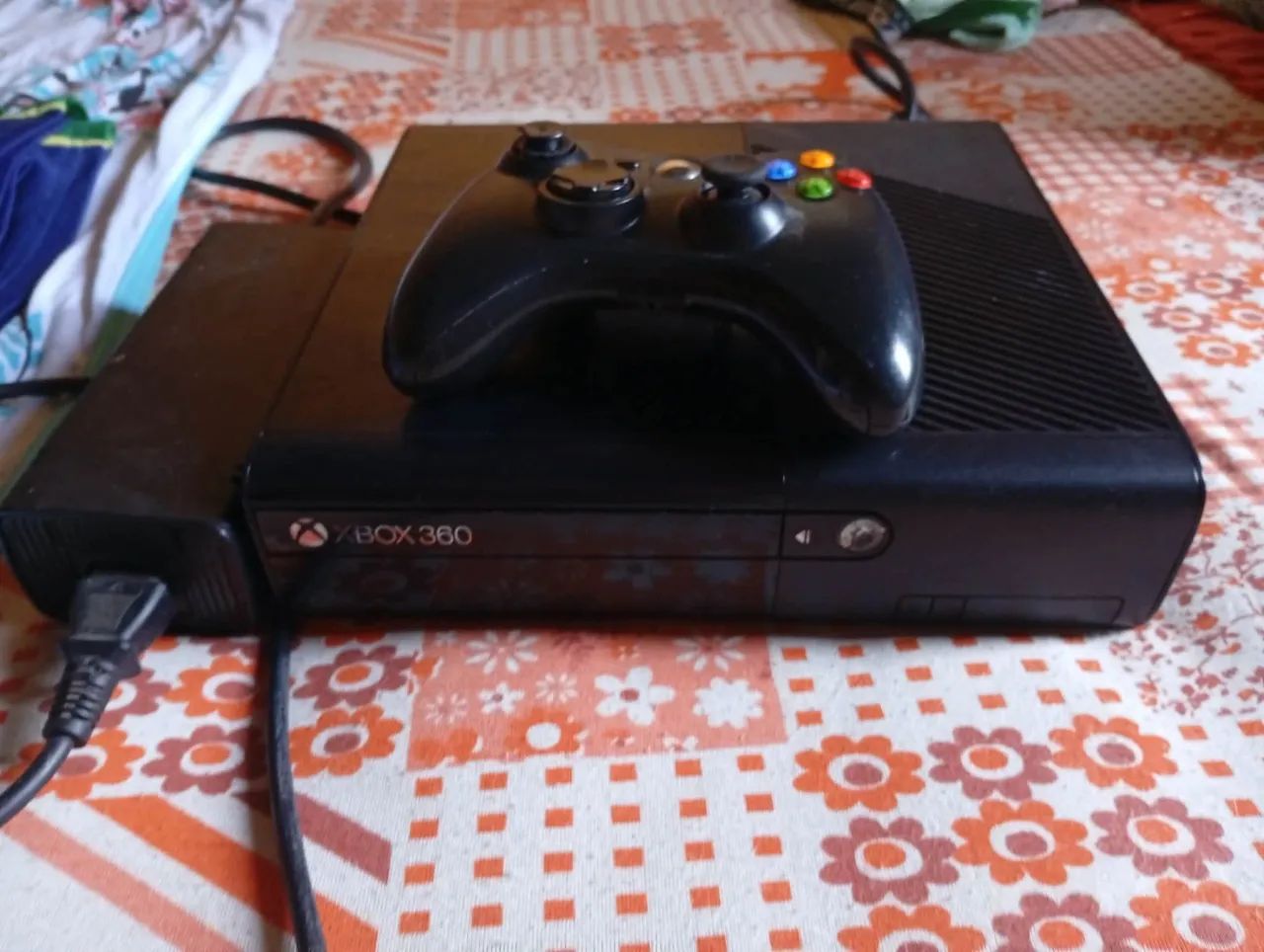 Tô vendendo esse videogame Xbox 360 perfeitamente funcional - Foto 4