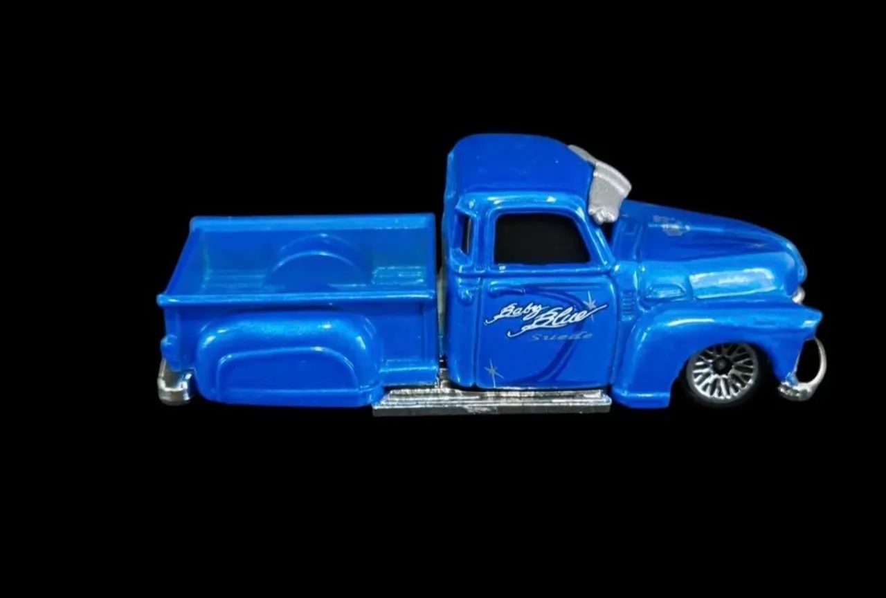 Lote 05 Hot Wheels 04 La Troca + Beetle Convertible  - Foto 5