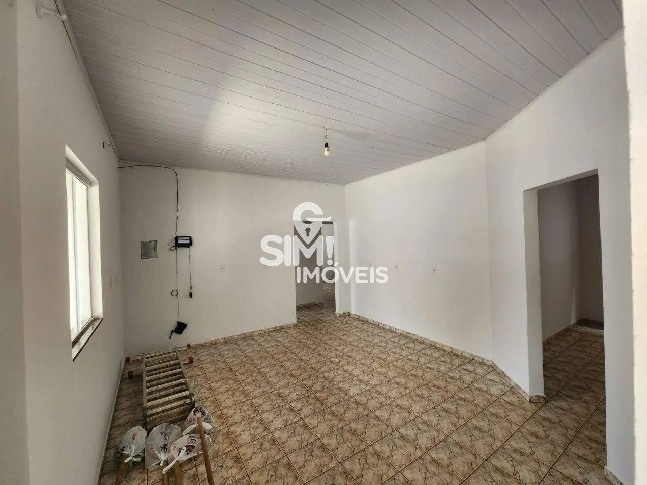 CASA DE ESQUINA 03 QUARTOS SENDO 1 SUÍTE NA 404 NORTE! - Foto 5