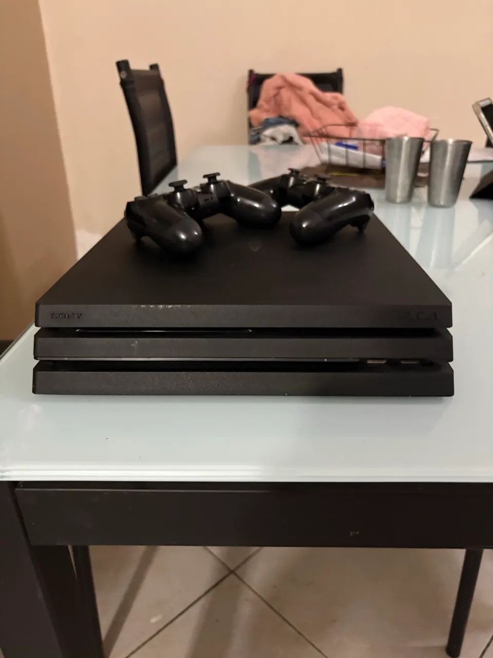 PS4 PRO 1TB  - Foto 3