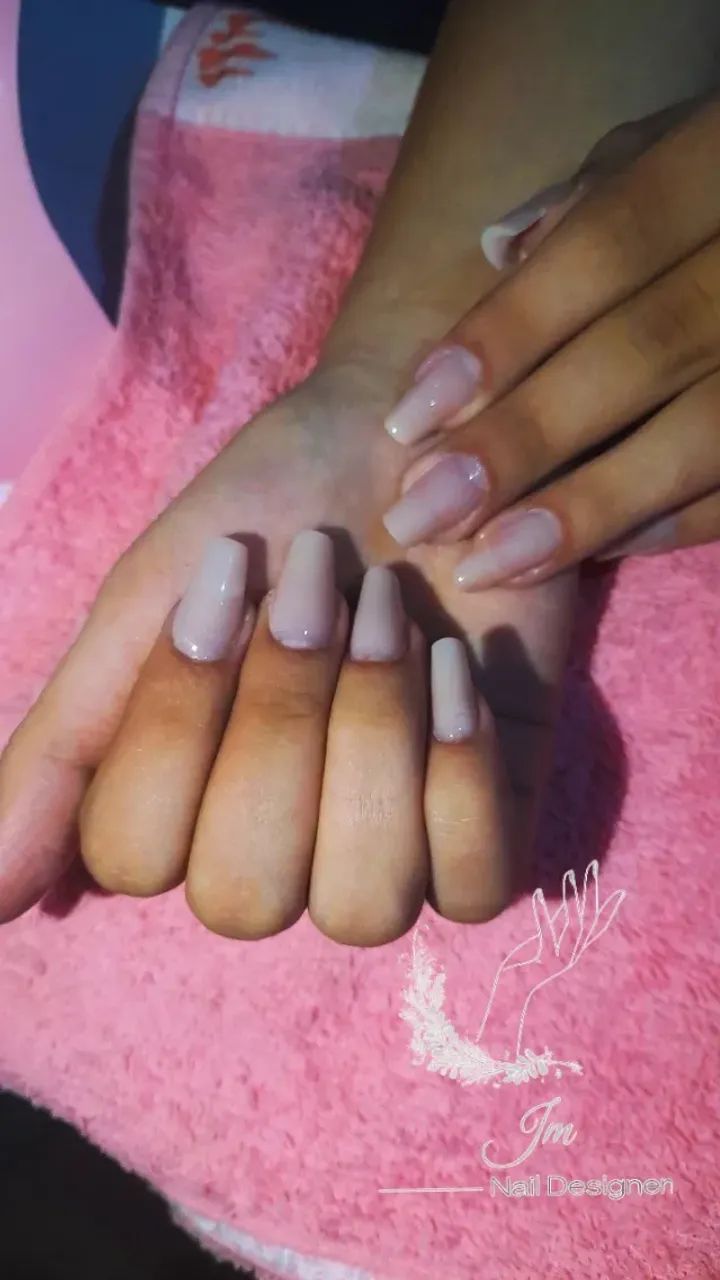 Unhas em gel - Foto 3