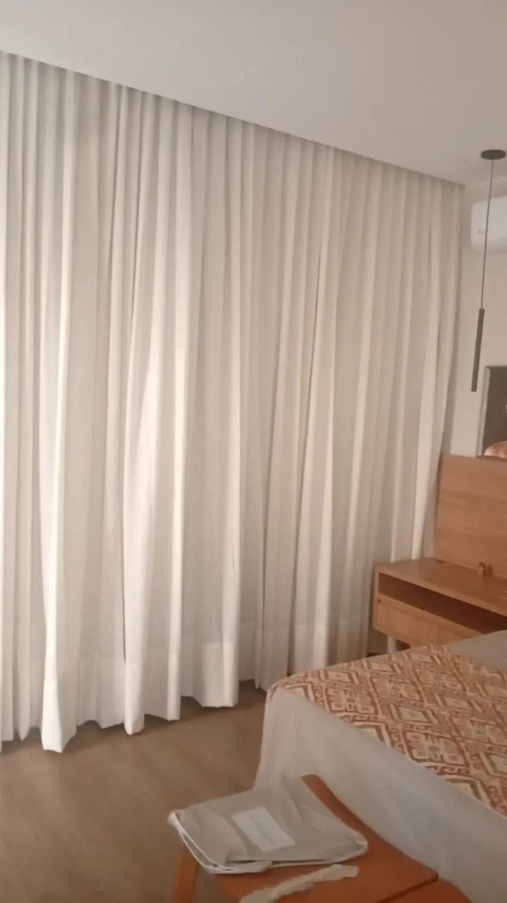 Instalador de papel de parede e cortinas