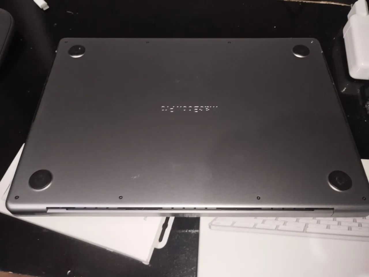 MACBOOK PRO M2 2023 - 32 GB RAM - 500 SSD - 14 polegadas (Problema no Display) + Kit Apple - Foto 3