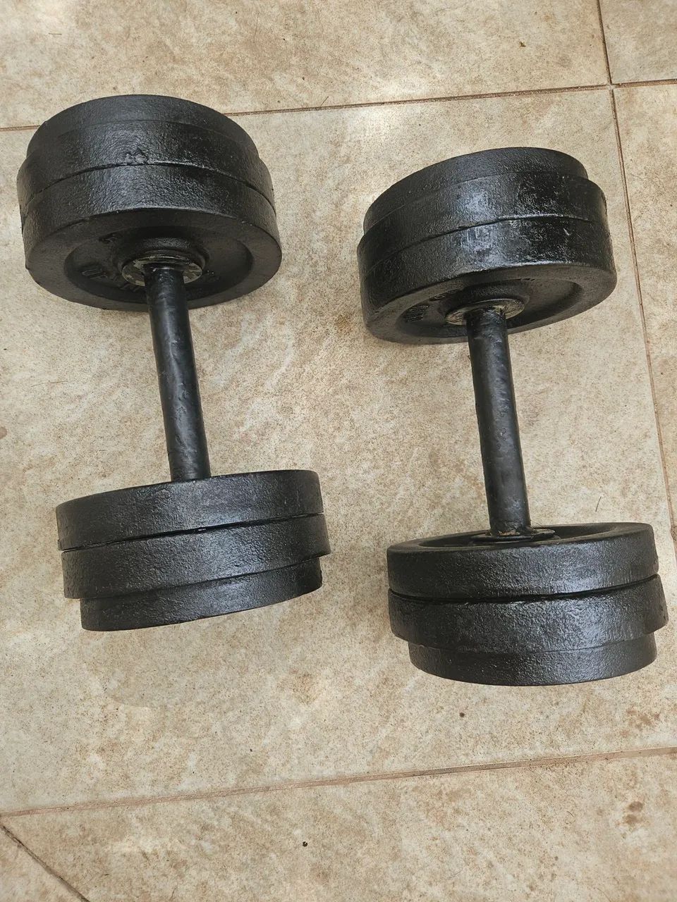 Par de halteres de ferro de 26kg - Foto 2