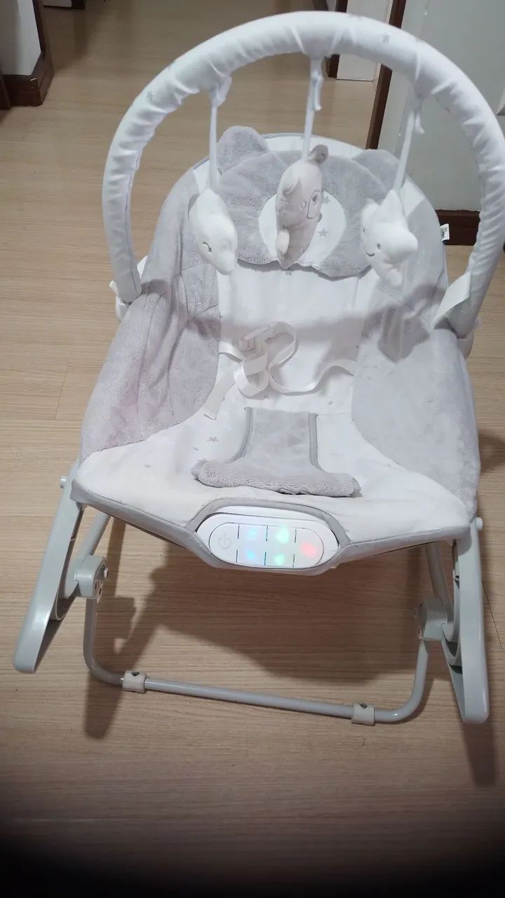 Cadeirinha de descanso infantil 