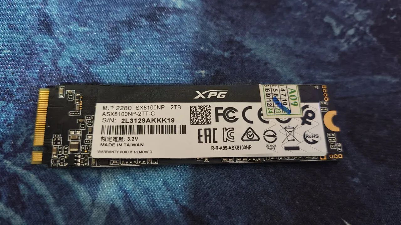 Vendo SSD nvme Adata de e 2 terabytes e velocidade 