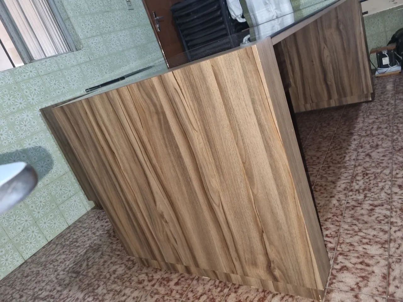 Mesas de Escritório em MDF com vidro laqueado - Foto 2