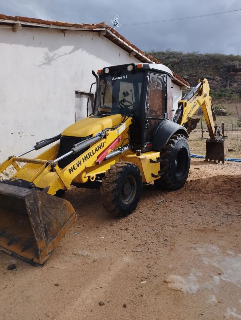 Retroescavadeira  - Foto 6