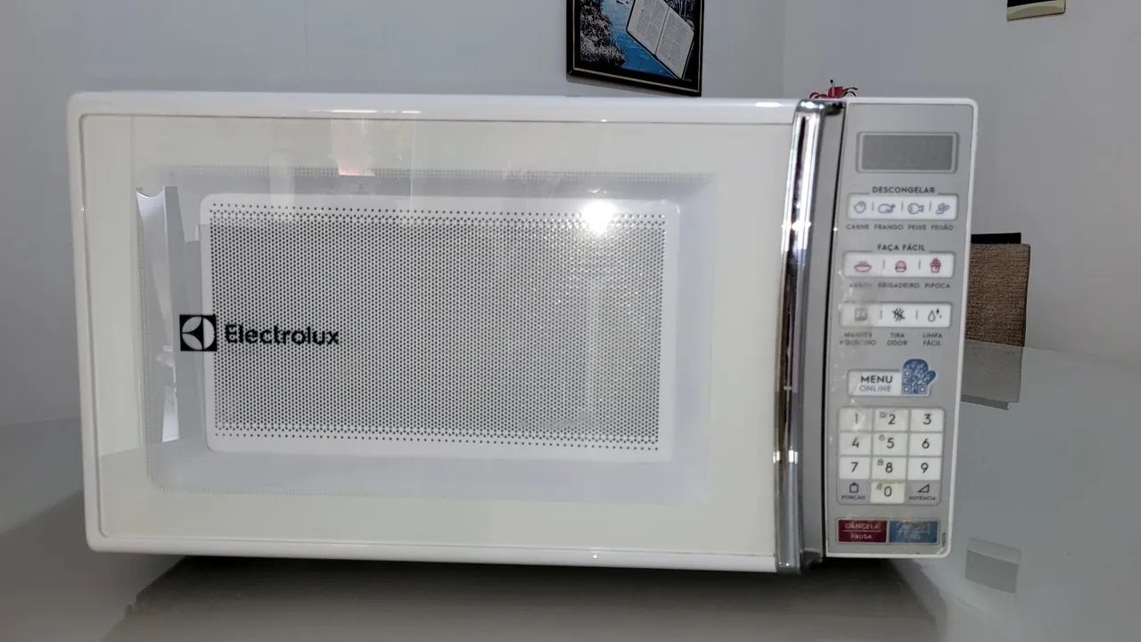 Micro-ondas Electrolux 34L com funções. Valor negociável. - Foto 3