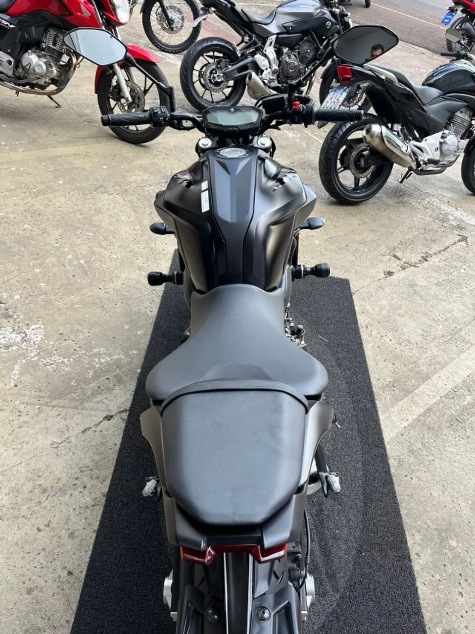 YAMAHA MT07 ABS 2024. IMPECAVEL. - Foto 4