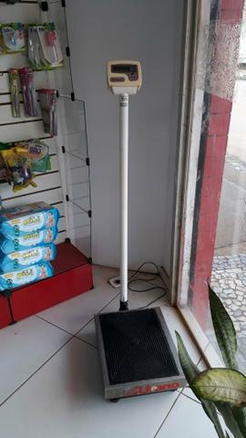 Balança de farmácia pra vender logo apenas R$ 700,00