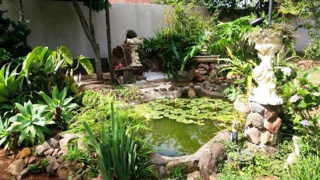 Sobrado estilo colonial com Amplo terreno para quem quer morar om Qualidade de vida - Foto 15