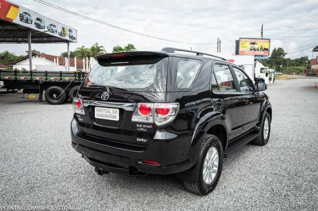 Toyota Hilux Sw4 7 Lugares - Foto 4