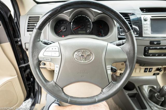 Toyota Hilux Sw4 7 Lugares - Foto 11
