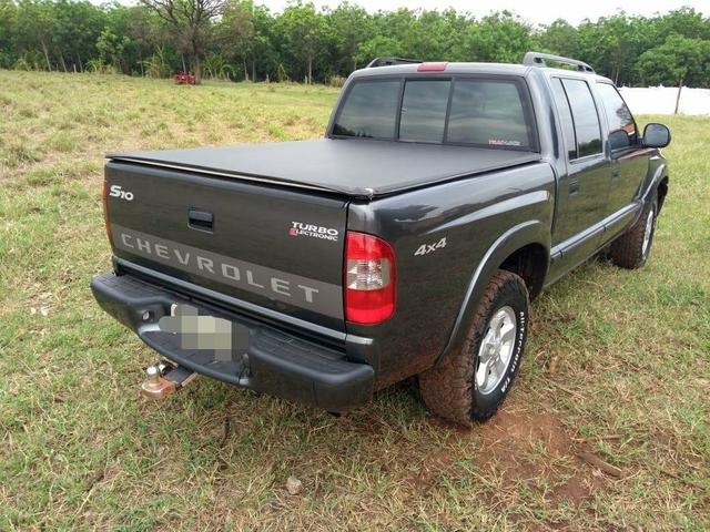 Vendo camionete s10 - Foto 3