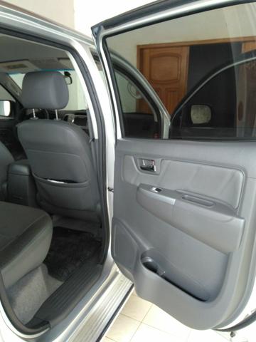 Hilux SRV 13/13 4x4 Manual - Foto 3