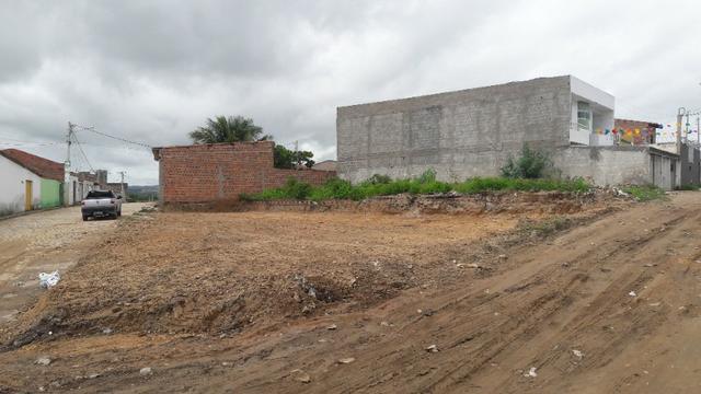 Excelente oportunidade de adquirir um terreno pra ponto comercial. - Foto 2