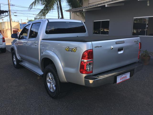 Hilux SRV 2.7 4x4 Flex AT 48000km Único dono Impecável - Foto 9