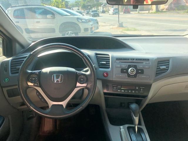HONDA CIVIC 2014/2014 1.8 LXS 16V FLEX 4P AUTOMÁTICO - Foto 4