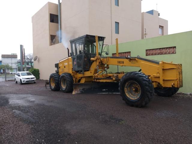 Motoniveladora Volvo 720G, ano 2007. (MG01)
