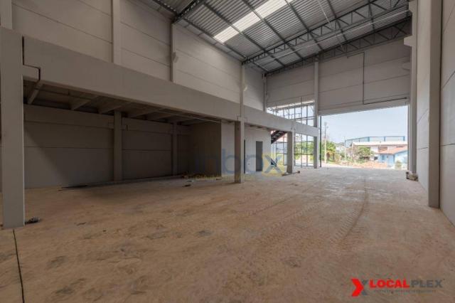 Inbox aluga e vende: excelentes pavilhões novos de 607 m² e 1.856 m², bem localizados, com