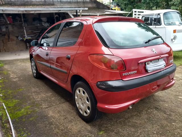 Peugeot 206 ano 2007 1.4 flex com manual nota fiscal de fábrica e chave reserva - Foto 16
