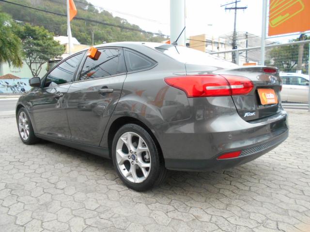 FOCUS 2018/2019 2.0 SE FASTBACK 16V FLEX 4P POWERSHIFT - Foto 6