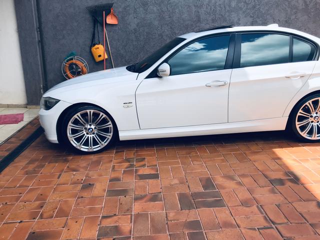 Bmw 320i - Foto 2