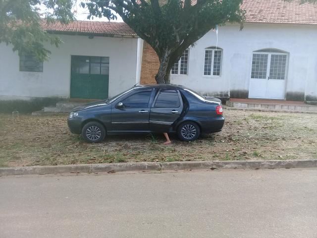 Troco por carro mais barato ,e volta em dinheiro - Foto 2