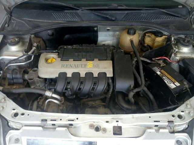 Renault clio 1.0 16v ano 2002 completo de tudo. - Foto 5