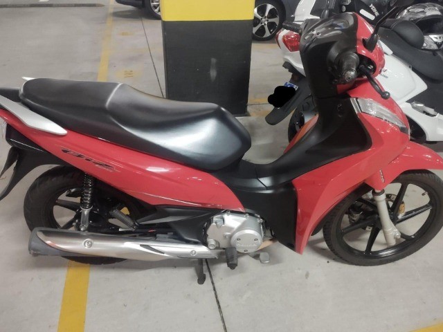 HONDA BIZ 2018 EXCELENTE ESTADO