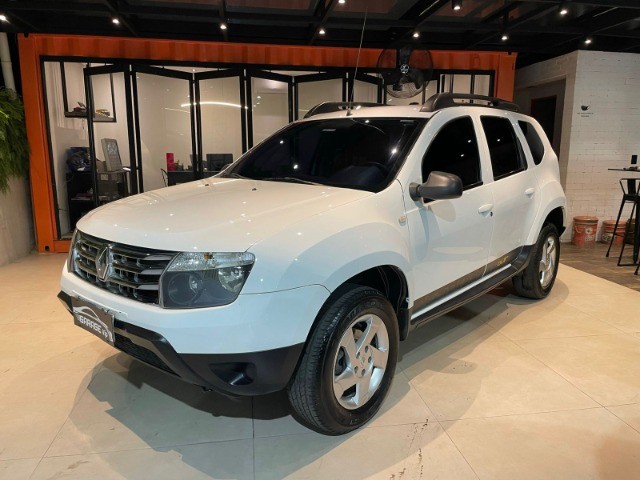 RENAULT DUSTER 2015 OUTDOOR
