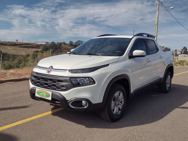 FIAT TORO FREEDOM 2021 BAIXO KM