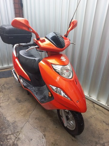 SUZUKI BURGMAN 125 2018/2019 MUITO BOA