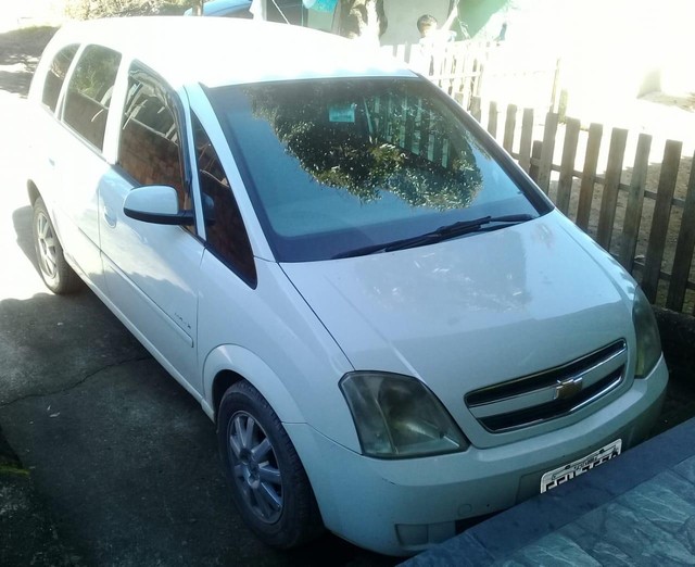 MERIVA MAXX 1.4 / 5 PORTAS ANO 2010