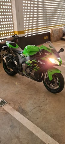 KAWAZAKI ZX10