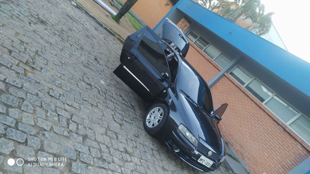 VENDO FIAT STILO 2004 TOP CONSERVADO!