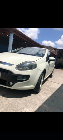 FIAT PUNTO 1.4 2015