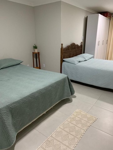 Excelente Casa Duplex Com Piscina em Iriri - Foto 7