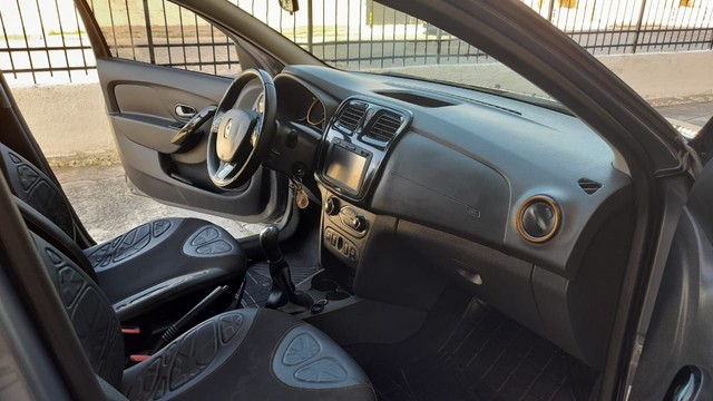 RENAULT SANDERO STEPWAY 2016 1.6 NOVÍSSIMO