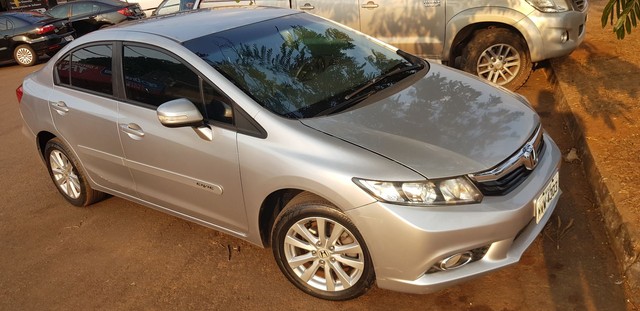 HONDA CIVIC BEM CONSERVADO