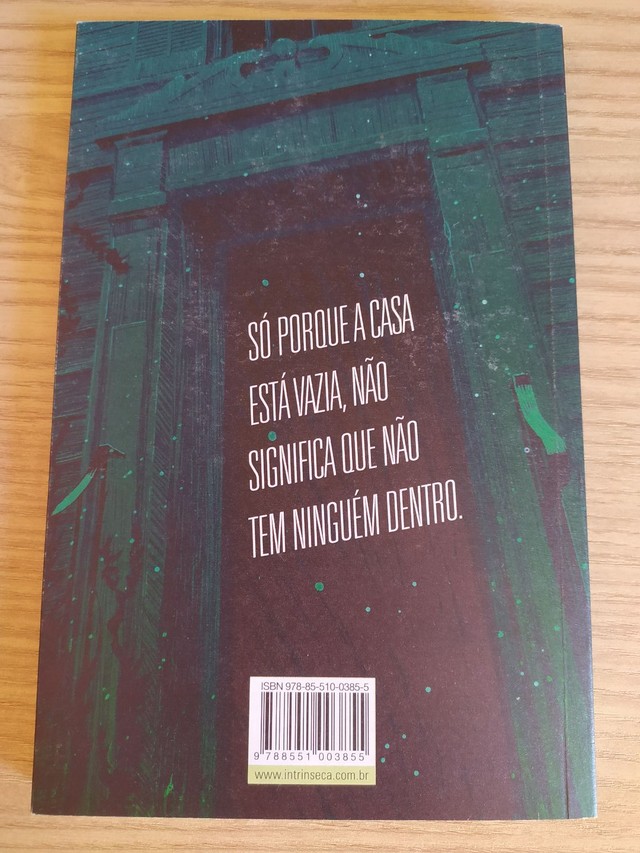 Uma casa no fundo de um lago - Josh Malerman - Foto 3