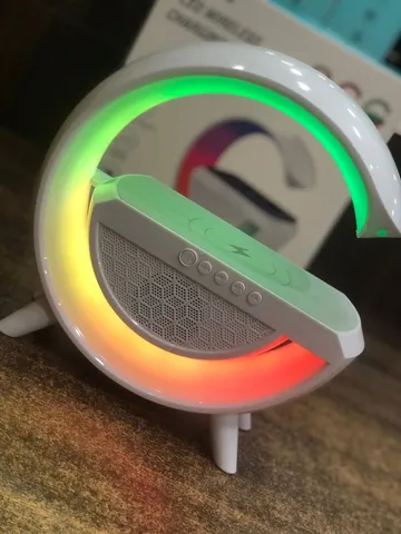 G SPEAKER 4 em 1 Luminária RGB Caixa de Som Bluetooth Carregador Sem fio  por Indução 15W Relógio Despertador Smart Station Bivolt